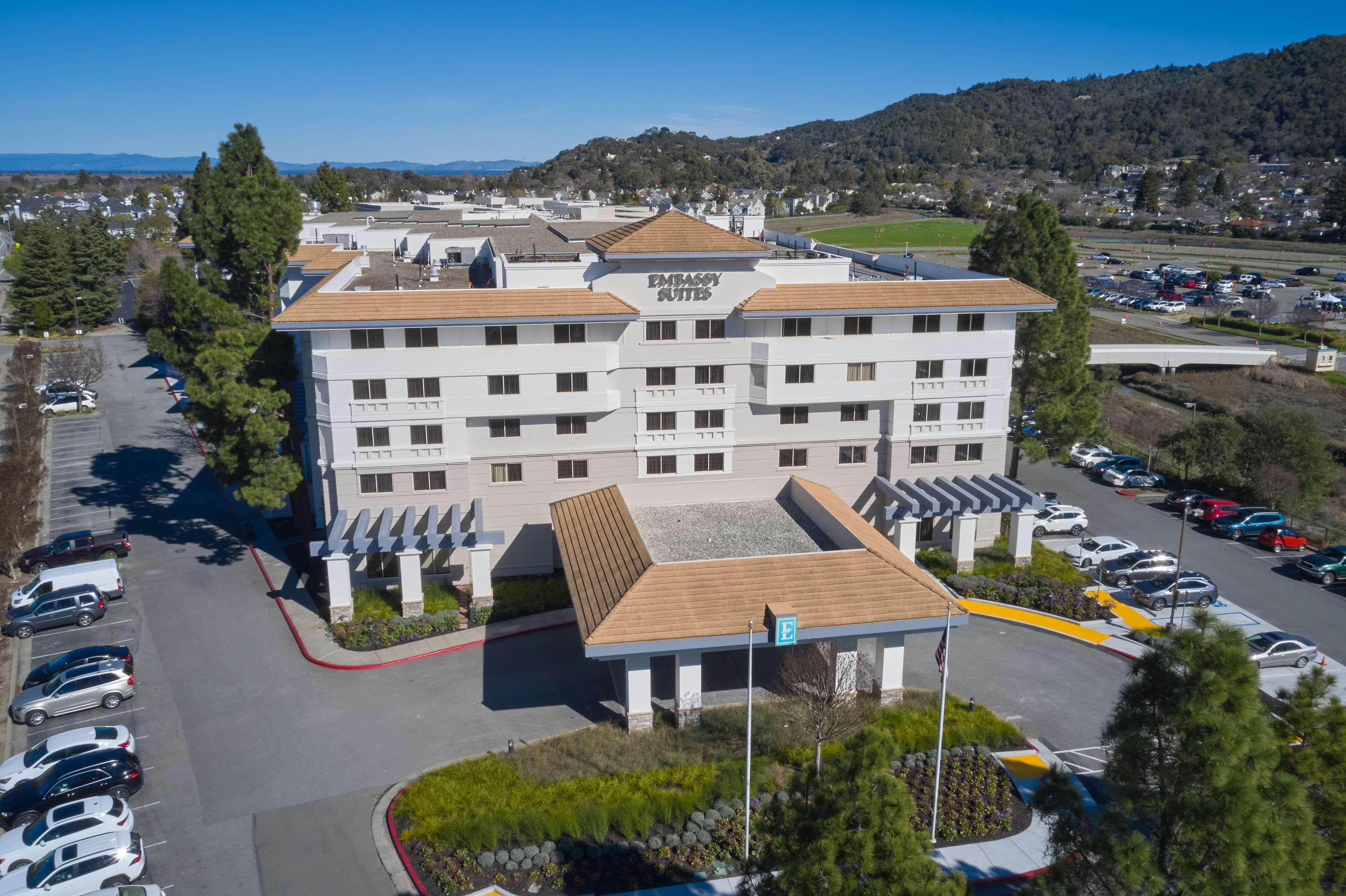 Embassy Suites By Hilton San Rafael Marin County Ngoại thất bức ảnh